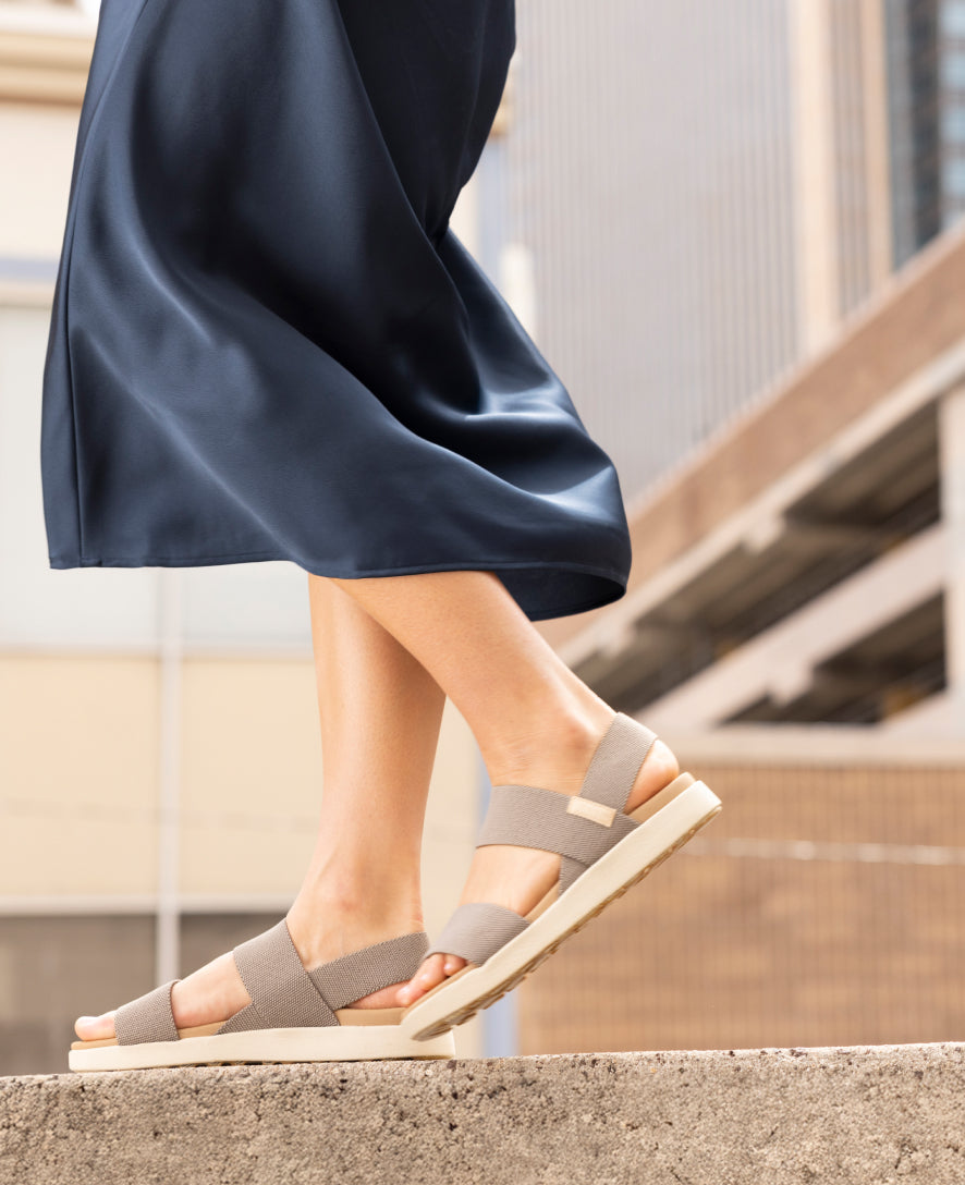 Women's Elle Backstrap Sandal Wide | Black - Image 8