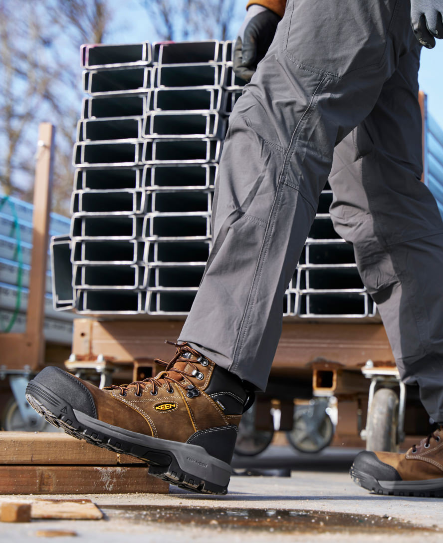 Men's Evanston 6 Insulated Waterproof Boot (Carbon Toe) | Bison/Black - Image 8